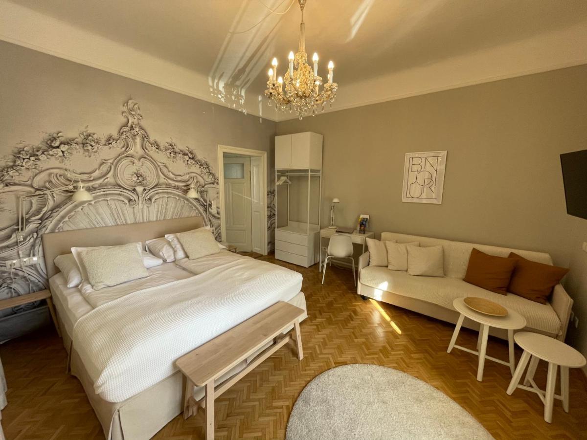 White Flat By Grazrentals With Cool Location & Free Parking Exterior foto