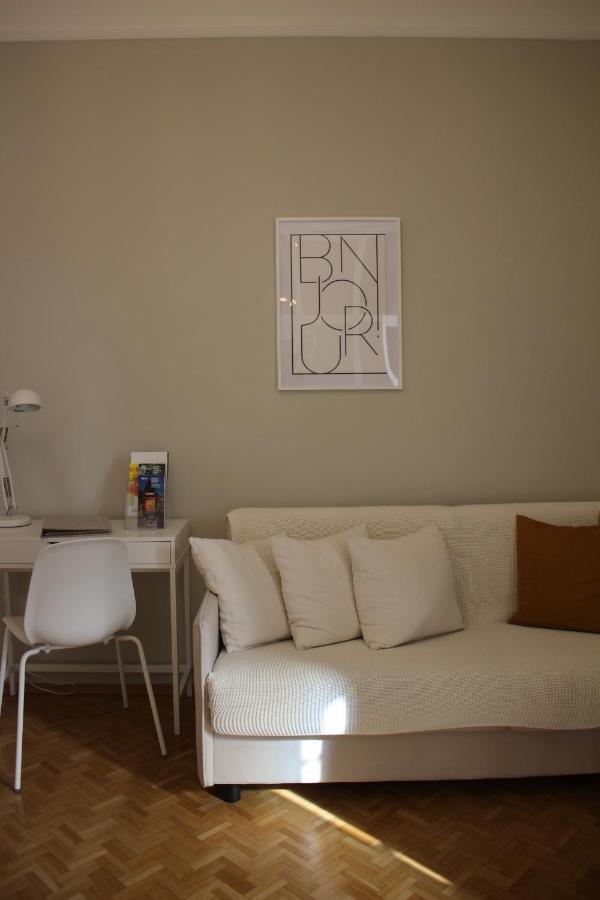 White Flat By Grazrentals With Cool Location & Free Parking Exterior foto