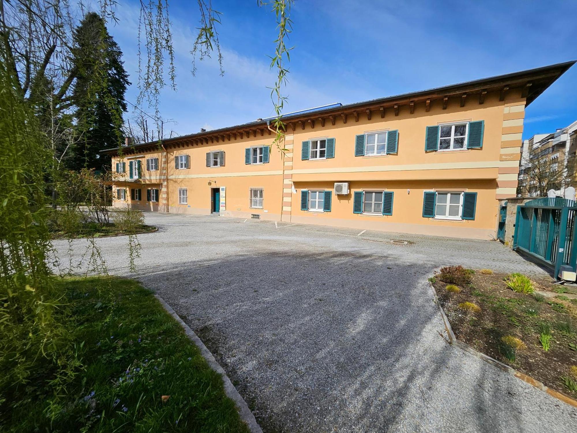 White Flat By Grazrentals With Cool Location & Free Parking Exterior foto